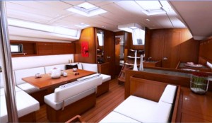 Oceanis 48 - navis.fr - salon-interne